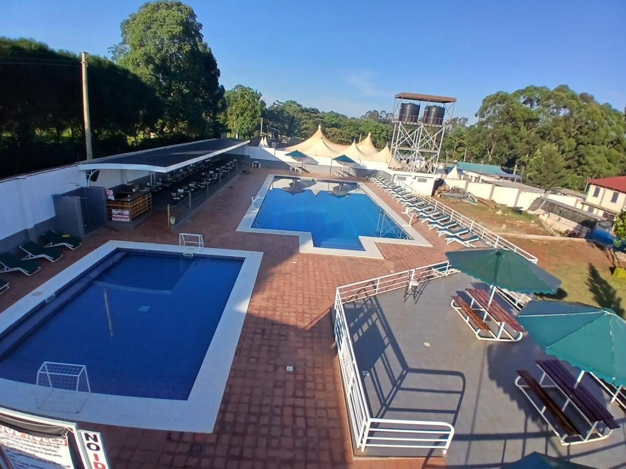 Super Break Hotel Китале Екстериор снимка